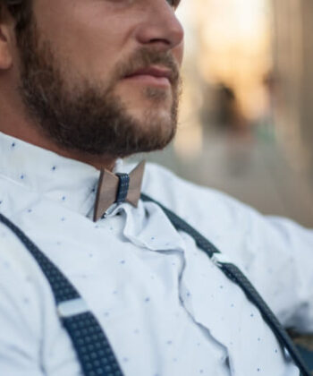 Holzfliege Blau Punkte Hosenträger